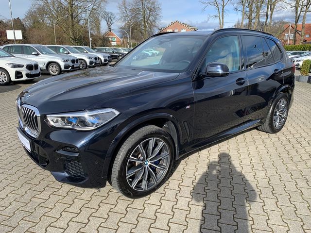 Fahrzeugabbildung BMW X5 xDrive 30d M Sport+Pano+Kamera+Leder+Standh.