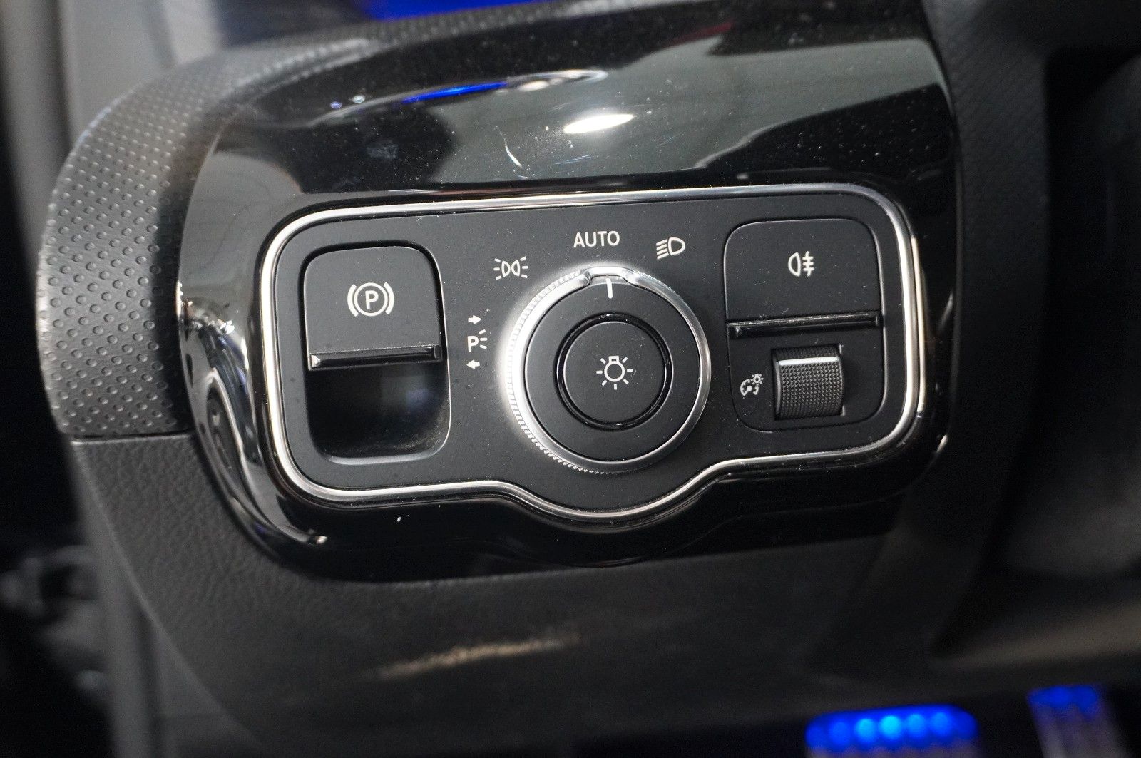 Fahrzeugabbildung Mercedes-Benz A 45 AMG 4MATIC 8G-DCT NAVI/LED/KAMERA/BURM./DAB