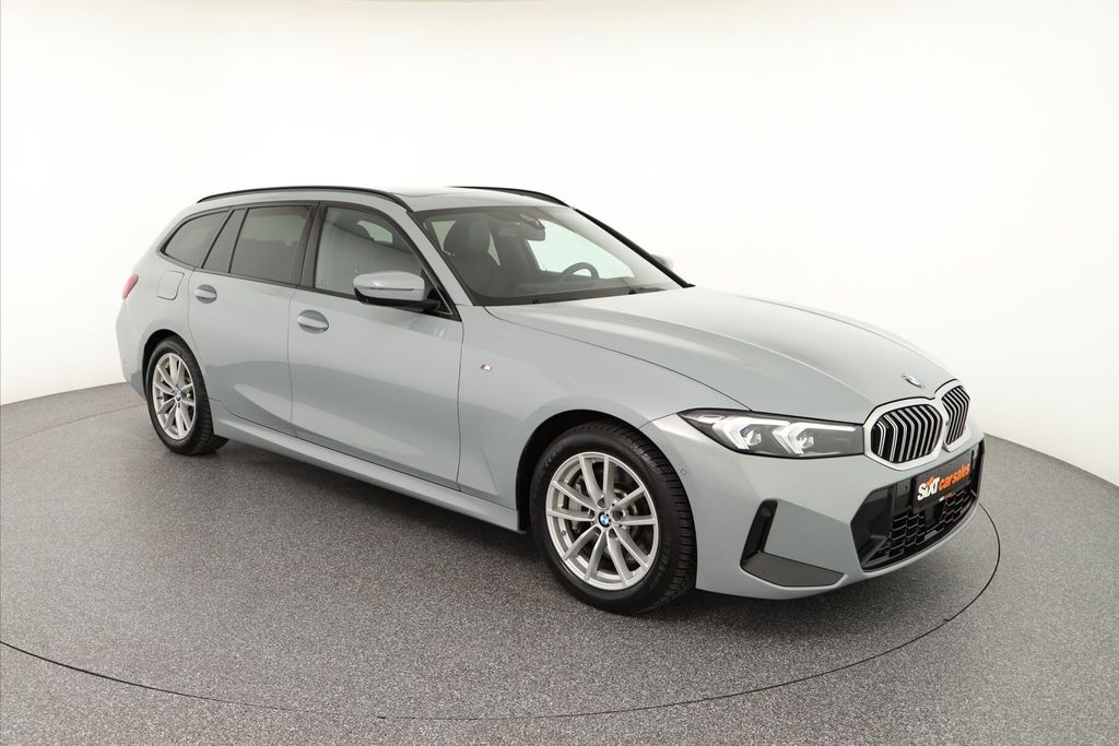 Image of BMW 330