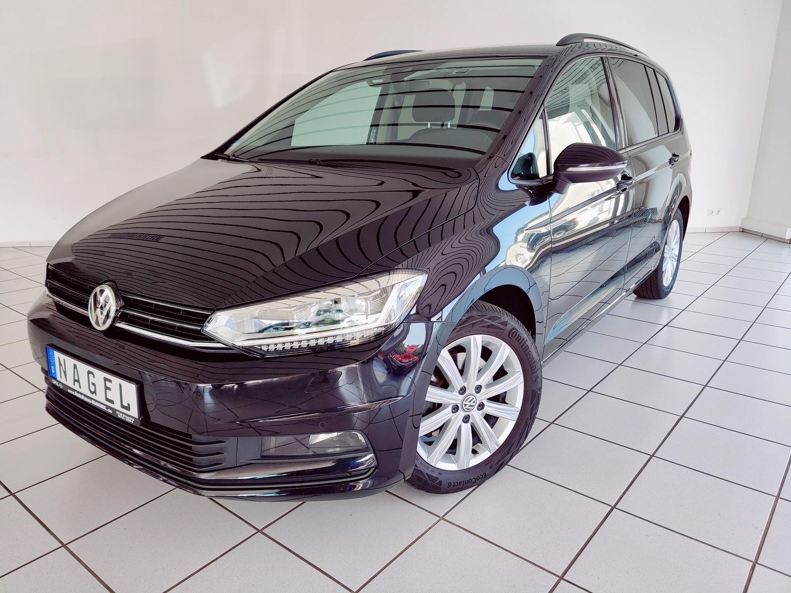 Volkswagen Touran Highline BMT/Start-Stopp Navi*Licht*RüKam