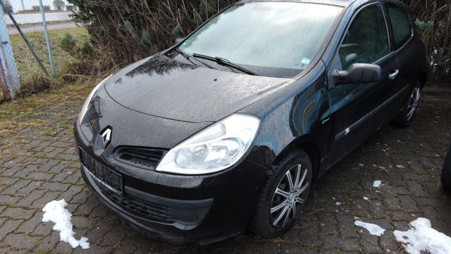 Renault Clio III 1.2 16V 55kW / Klima