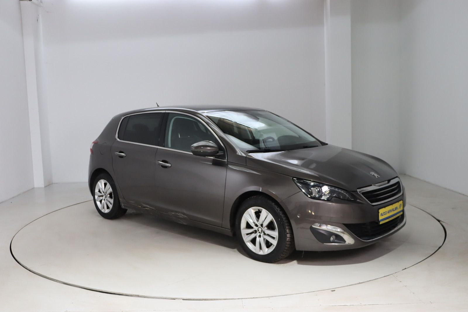 Fahrzeugabbildung Peugeot 308 Active * LED * Navi * Massage