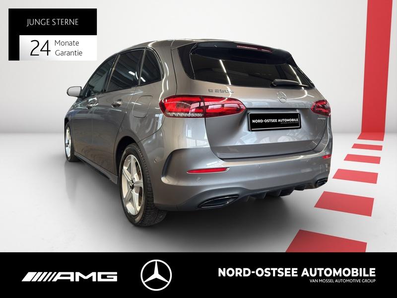 Mercedes-Benz B 250 e AMG EDITION 2021 PANO NIGHT LED KAMERA