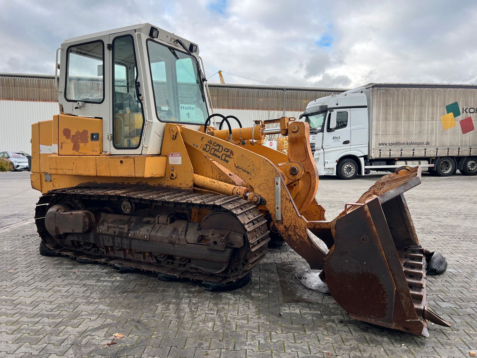 Fahrzeugabbildung Liebherr LR 622 Laderaupe / 9.594h / 1996