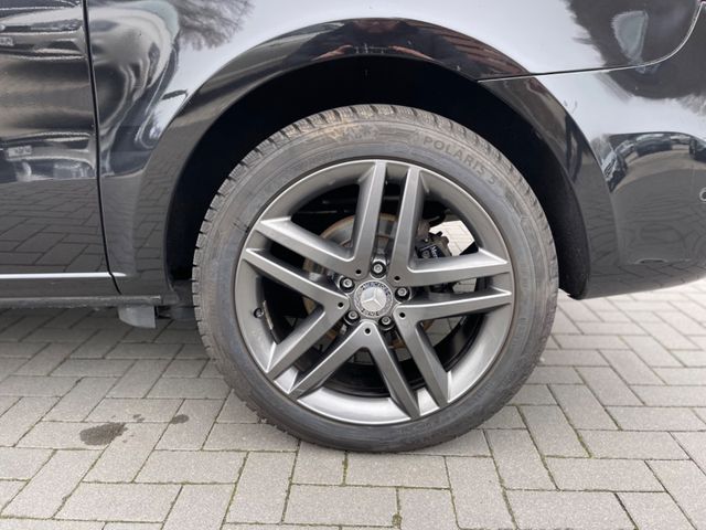 Mercedes-Benz V250 4Matic Burmester Schwarz Automatik