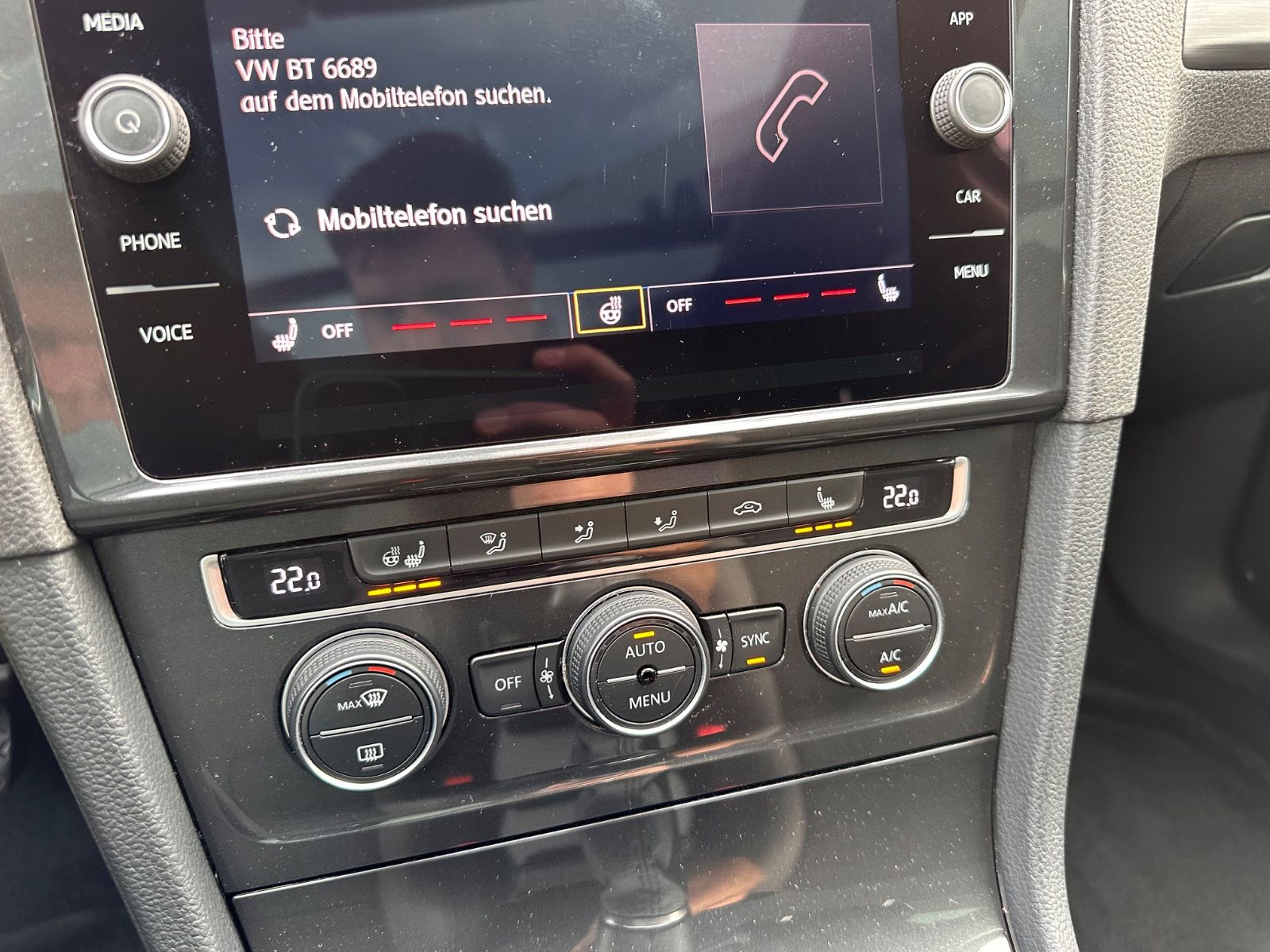 Fahrzeugabbildung Volkswagen Golf 1.5 Comfortline AHK/ACC/Pano/Navi/LED/Kamer