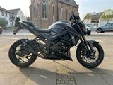 Suzuki GSX-S750 Black Edition + viel Zubehör - SUZUKI GSX 750 E