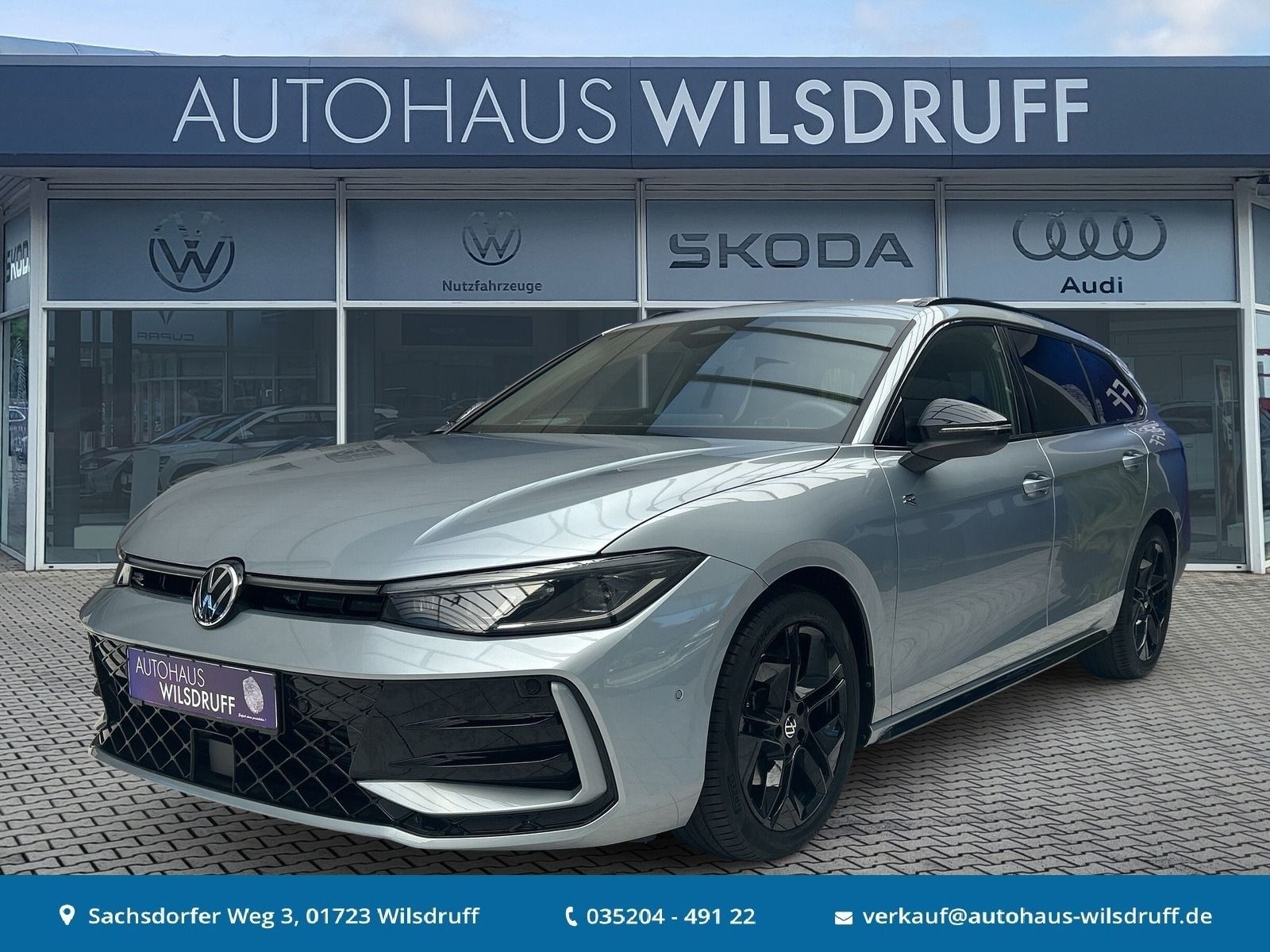 VW Passat 2.0 TDI R-line HEAD-UP LANE SIDE AHK ACC