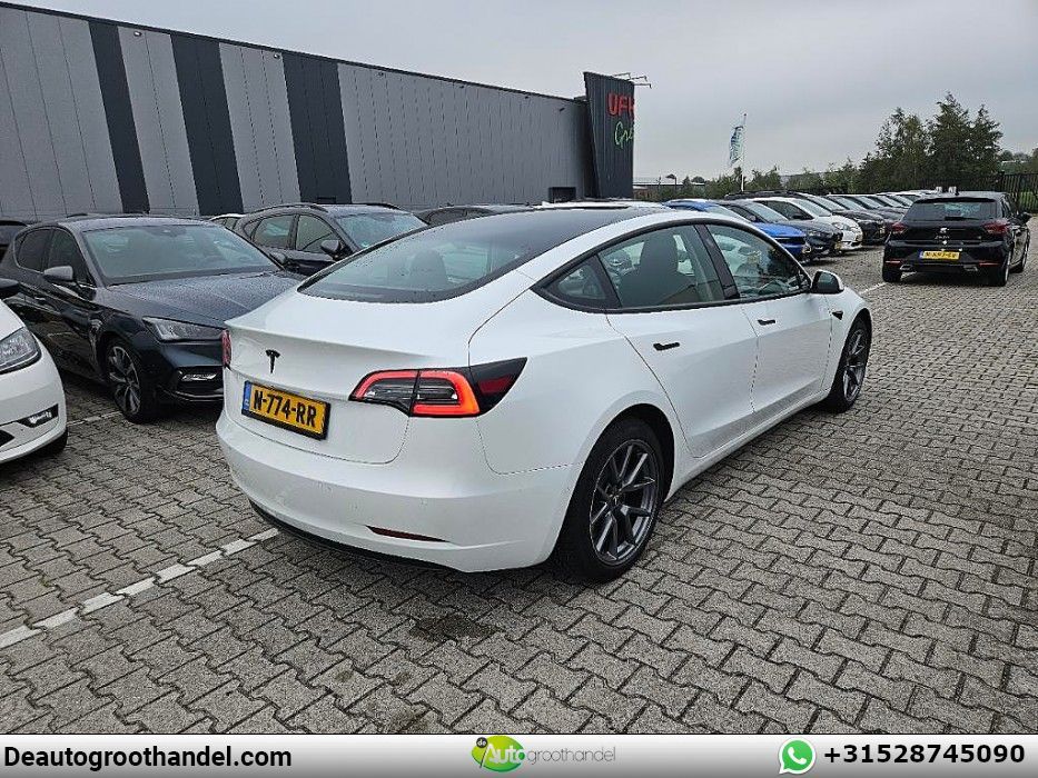 Tesla Model 3 Standard RWD Plus 60 kWh imagem 2