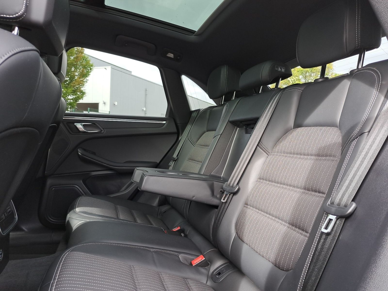 Porsche Macan - Bild 12