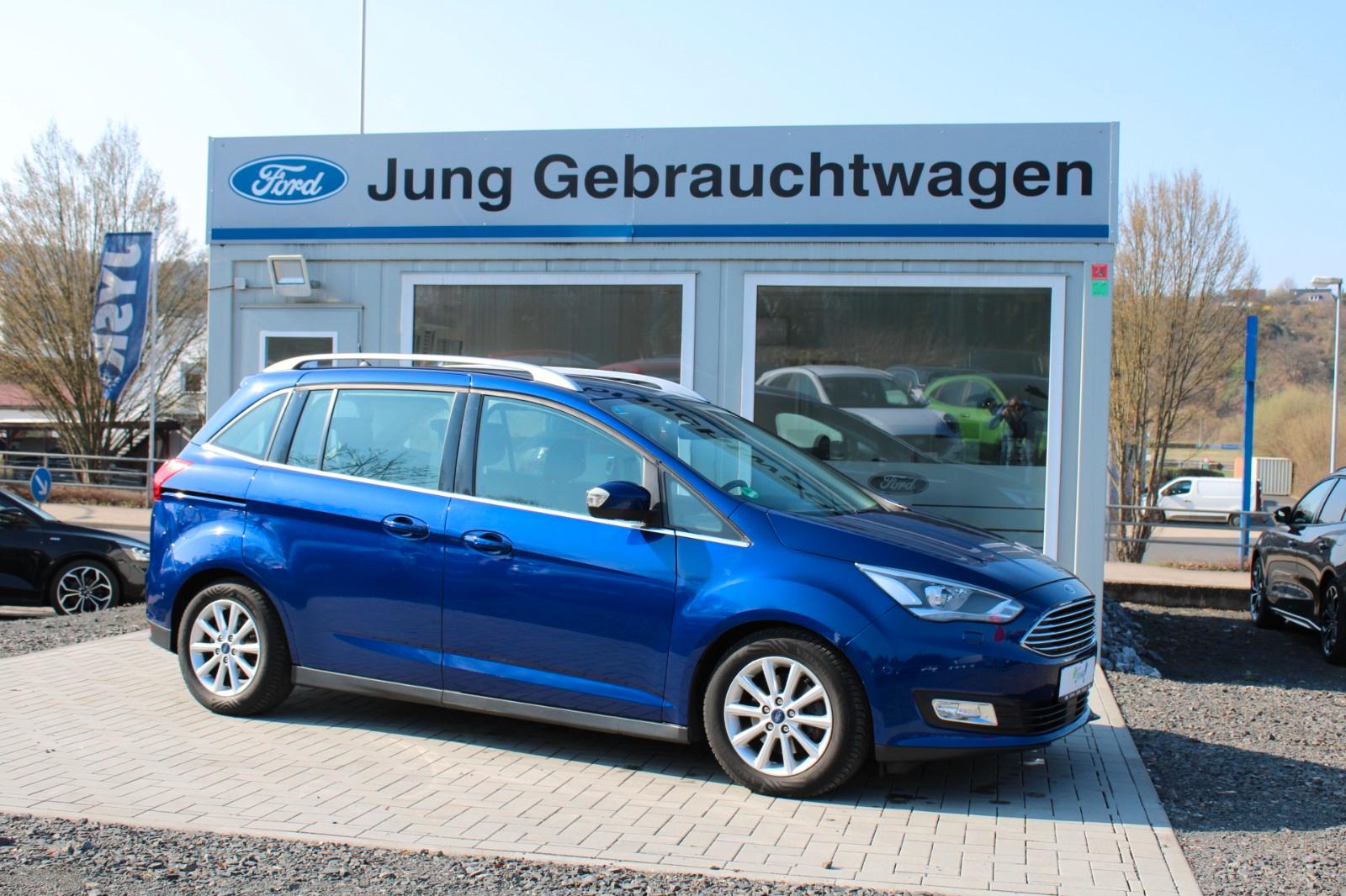 Ford Grand C-MAX Titanium