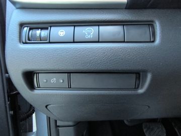 Nissan Qashqai - 11