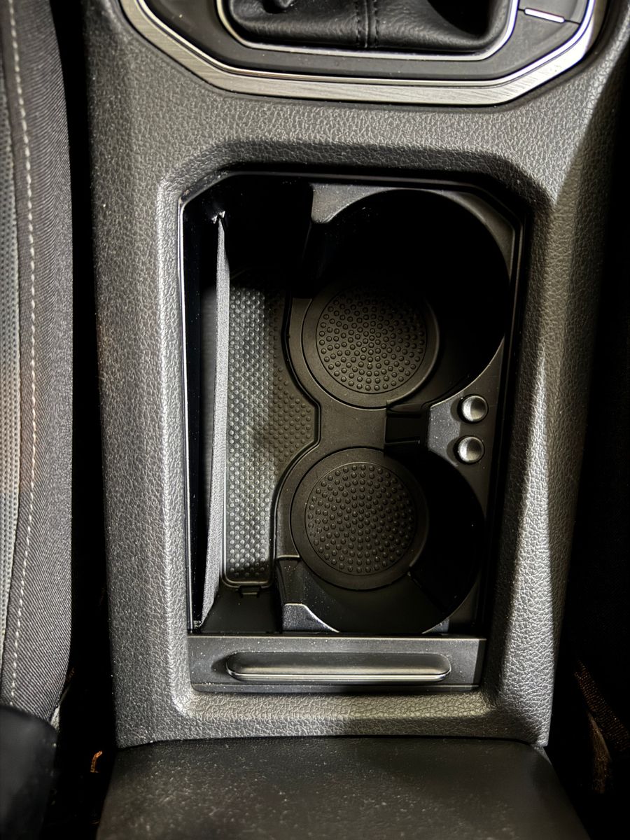 Fahrzeugabbildung Volkswagen Golf 7 TSI SPORTSVAN COMFORTLINE MEDIA PAKET 1.H