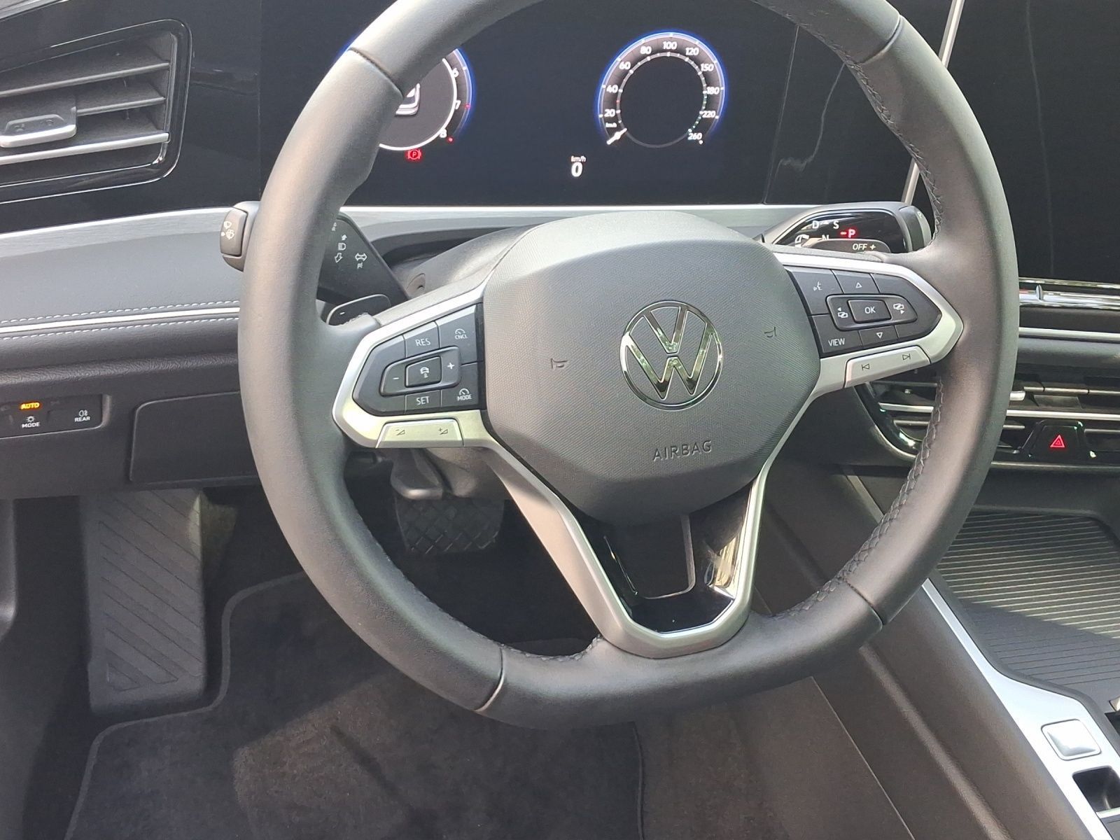 Volkswagen Passat Variant - Bild 10
