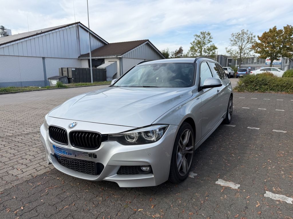 Image of BMW 320