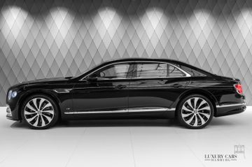 Flying Spur V8 2022 BLACK/BEIGE REAR SCREENS
