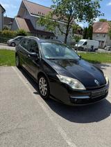 Renault Laguna Grandtour Dynamique 2.0 dCi FAP 110kW... - Renault Laguna in München