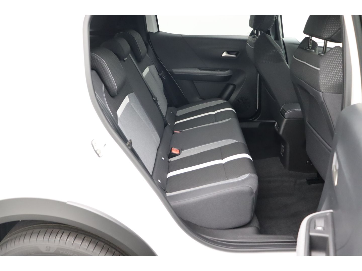 Fahrzeugabbildung Opel Frontera Mild Hybrid 107 kW GS ++ Sitzheizung++