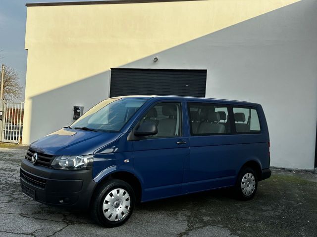 Volkswagen Transporter 2.0 TDI 9 Posti