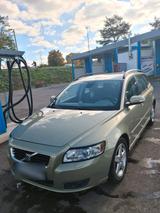 Volvo V50 2.4 TDI - gebrauchte Volvo V50 aus dem Jahr 2007