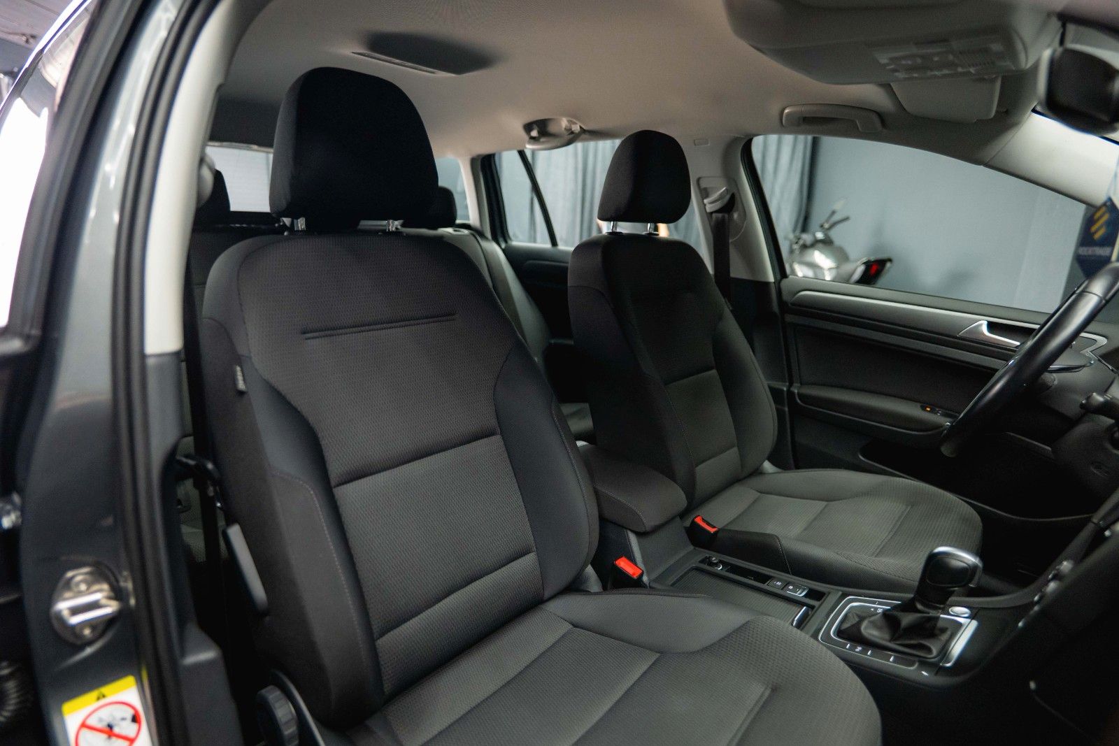 Fahrzeugabbildung Volkswagen Golf VII Variant Comfortline Autom. *ACC*LED*19%