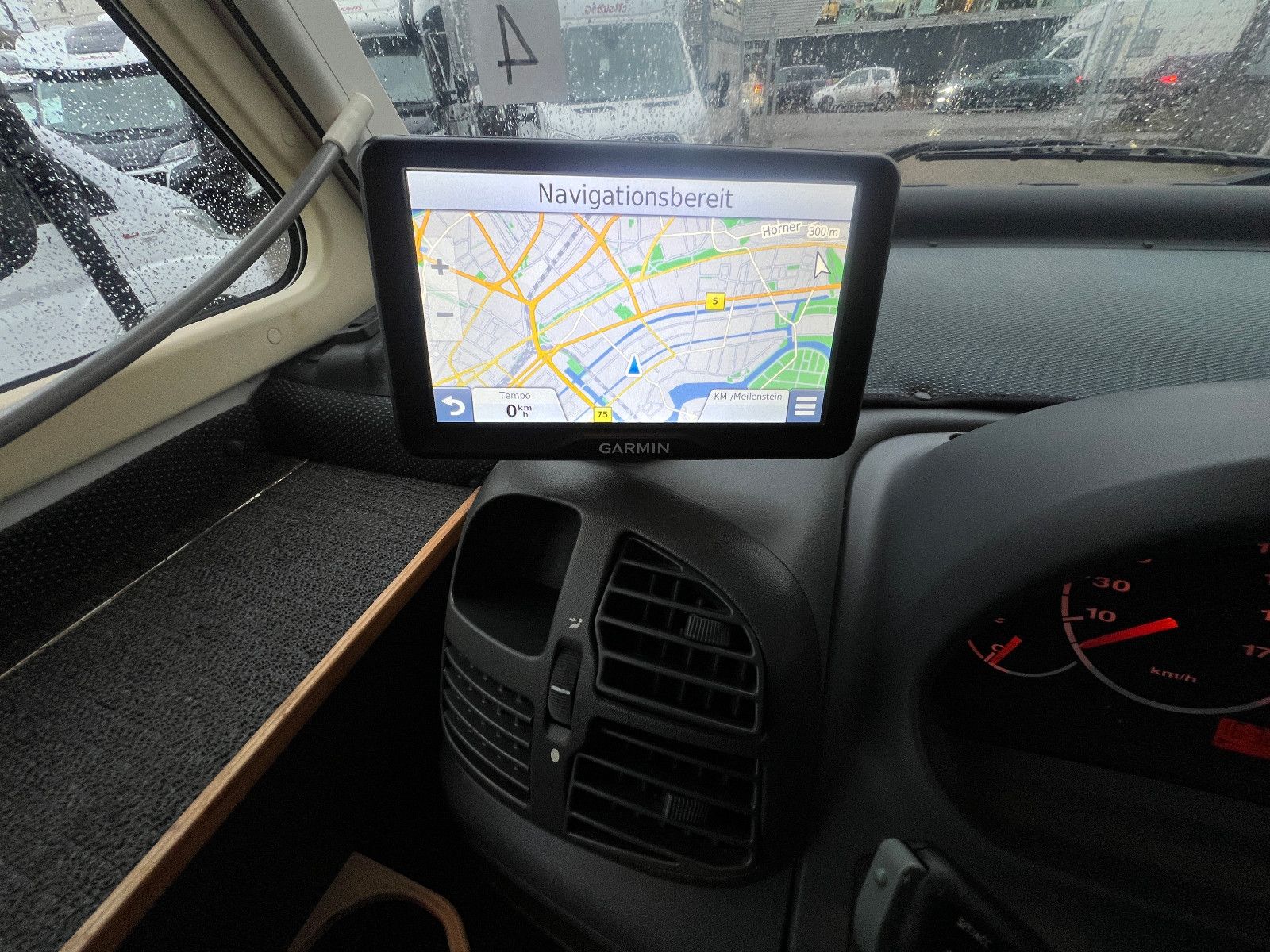 Fahrzeugabbildung HYMER / ERIBA / HYMERCAR B634 FIAT ALKO DPF LOUNGE DACHKLIMA SOLAR AUTSAT