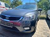Kia cee'd / Ceed 1.4 CVVT Vision Vision - gebrauchte Kia cee'd / Ceed aus dem Jahr 2011