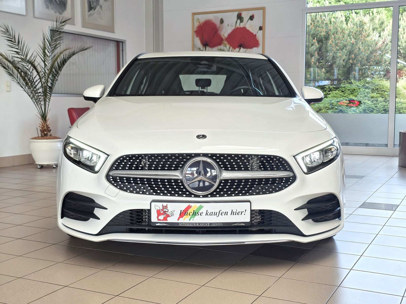 Fahrzeugabbildung Mercedes-Benz A200 AMG Sport Aut./LED/Navi/Carplay/Kamera/18"