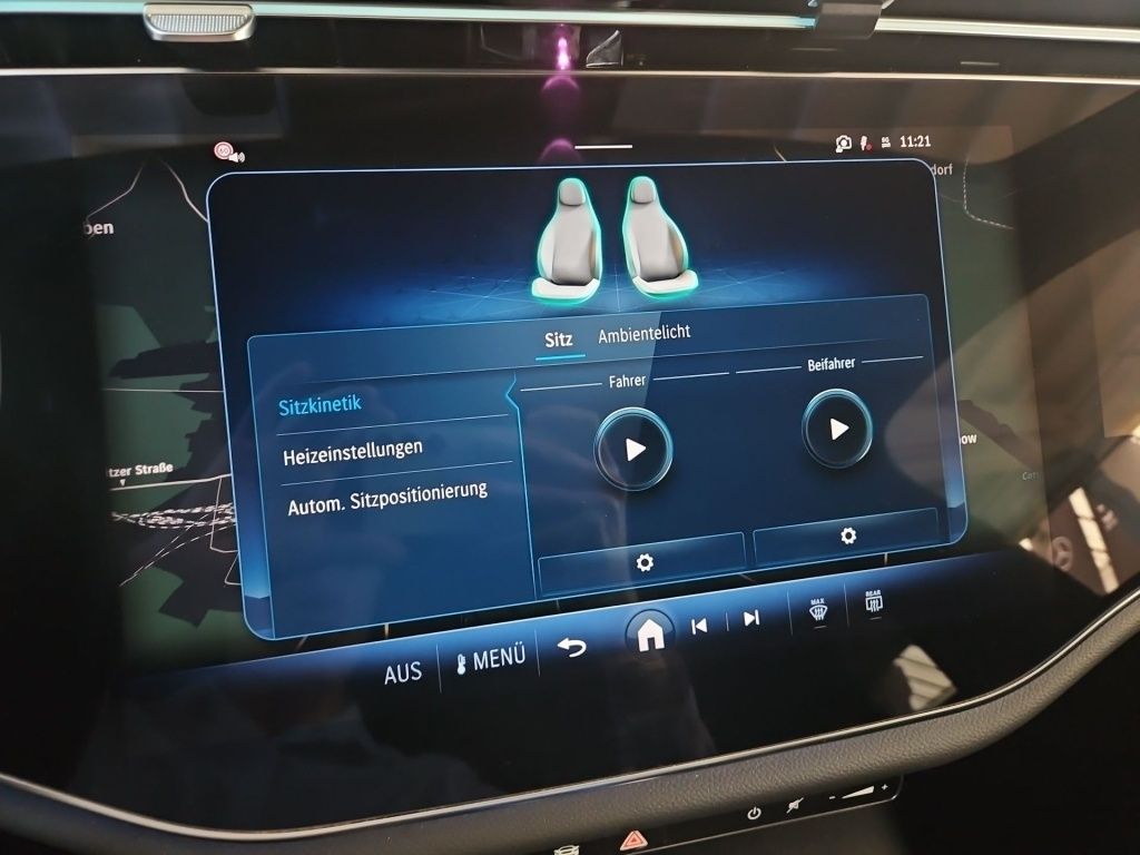 Fahrzeugabbildung Mercedes-Benz E 300 eT AMG Night AHK ACC Superscreen Airm 360°