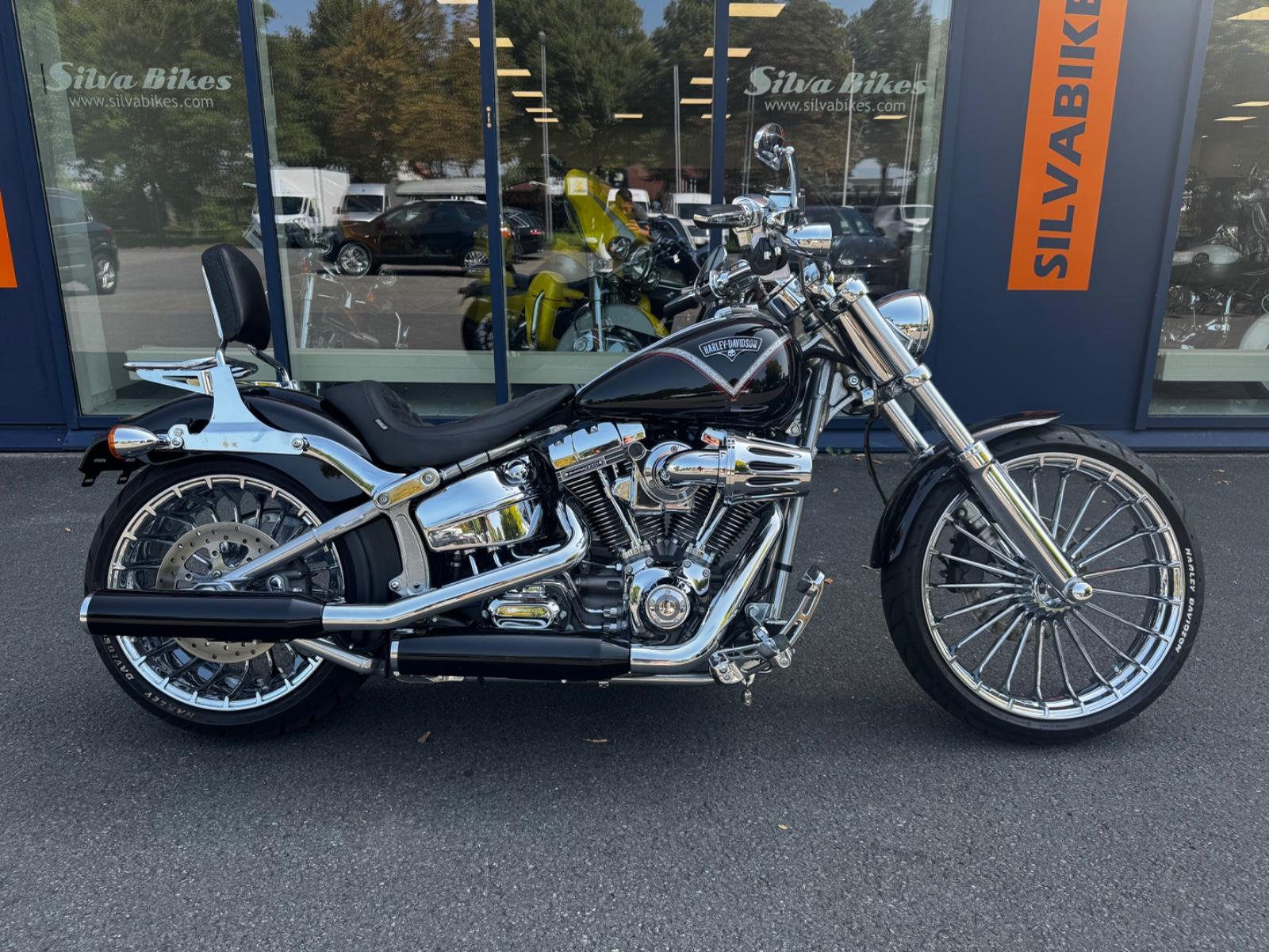 Harley-Davidson FXSBE*CVO BREAKOUT*110TC*SEHR SELTEN*SOFTAIL