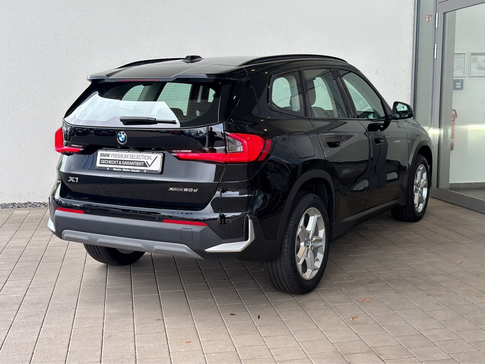 BMW X1 xDrive20d HUD.DriveA .Komfort.LED.Navi.SH foto 3
