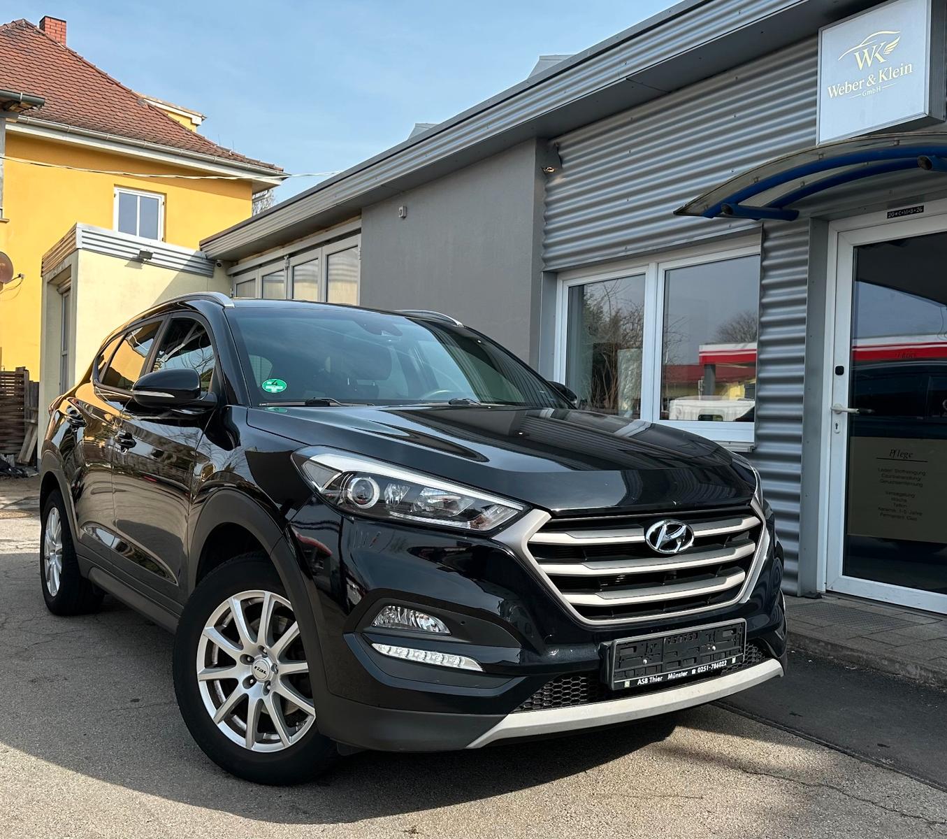 Hyundai Tucson 4WD*Temp*SHZ*Navi*BLIS*RFK