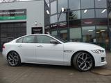 Jaguar XE 2.0 d R-Sport AWD PANO/XENON/KAM/MEMORY - Jaguar in Berlin
