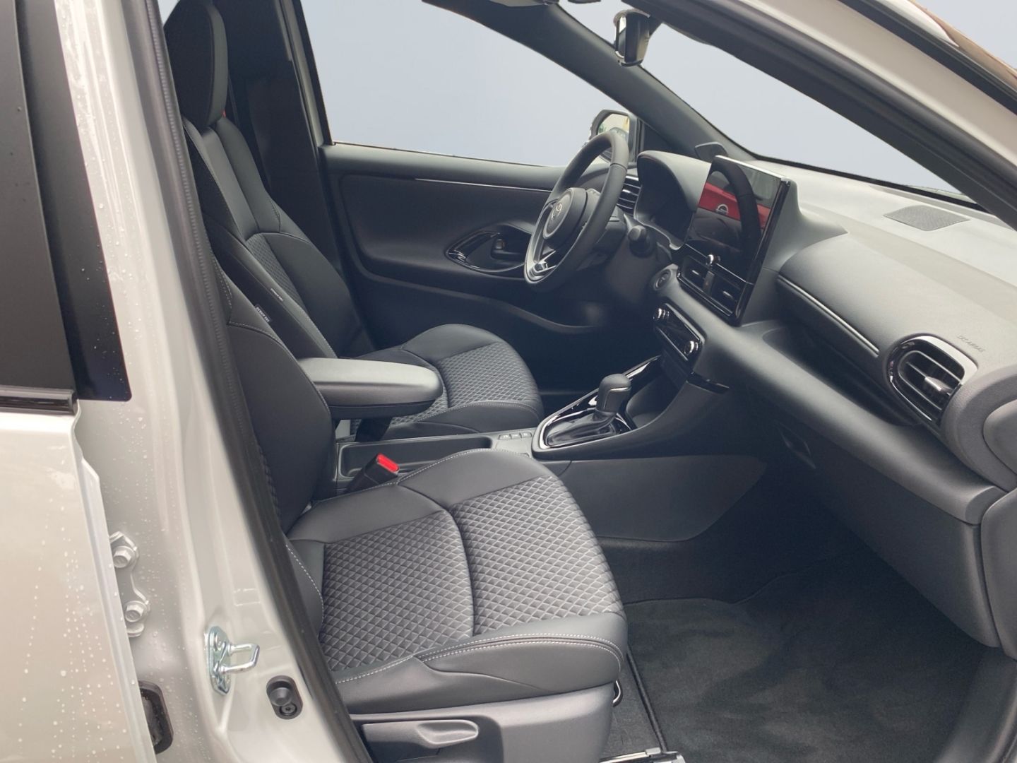 Toyota Yaris - Bild 19
