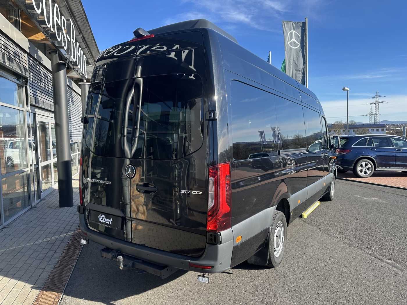 Fahrzeugabbildung Mercedes-Benz Sprinter 317 CDI Tourer Dachklima AHK 360 MBUX