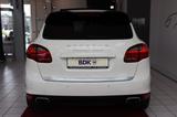 Porsche Cayenne S Hybrid Panorama LEDER*Scheckheft - Porsche Gebrauchtwagen von 2011
