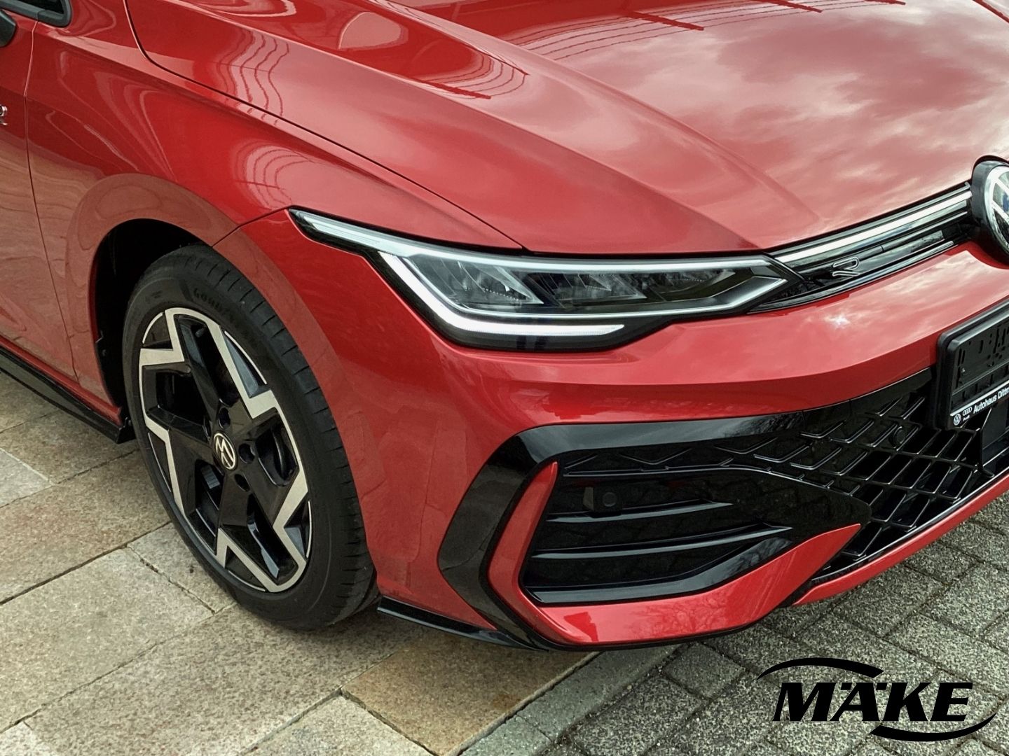 Golf Variant R-Line 1.5 TSI AHK ACC RFK NAV LED 