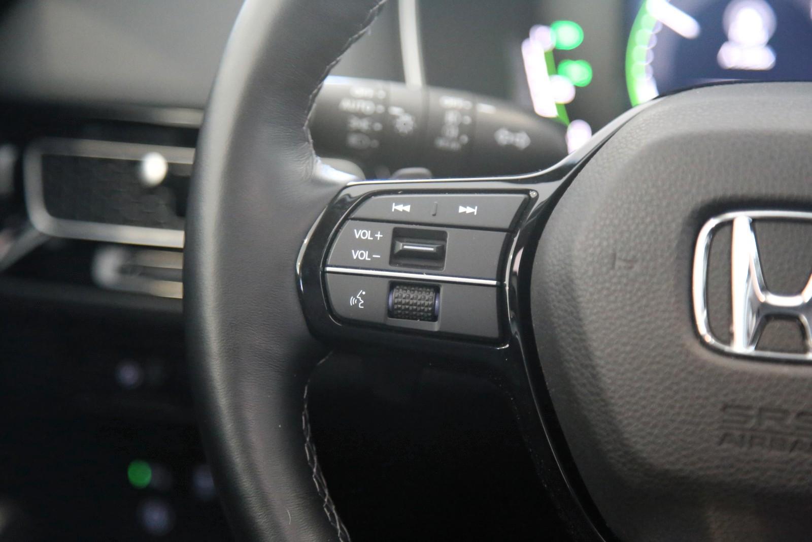 Honda Civic Lim. 5-trg. e:HEV Advance AZV Pano Bose
