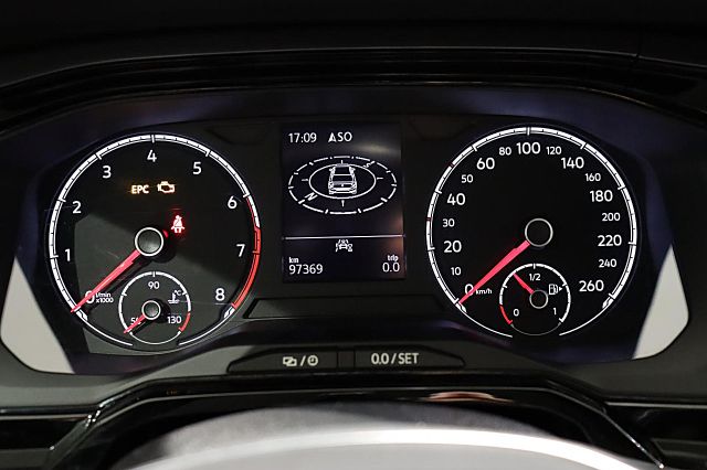 Polo IQ.DRIVE 1.0 TSI ACC NAVI SHZ BT PARKASSIST