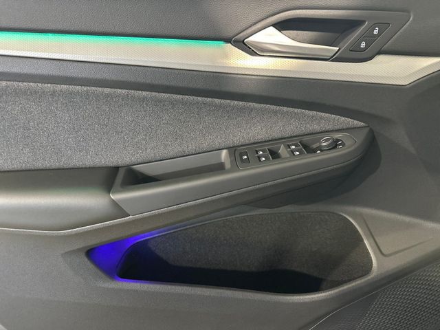 Golf VIII Variant 2.0 TDI DSG MOVE LED+ACC+NAVI+