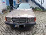 Mercedes-Benz 190 D mit H-Kennzeichen - Mercedes-Benz 190 Oldtimer mit Diesel-Antrieb