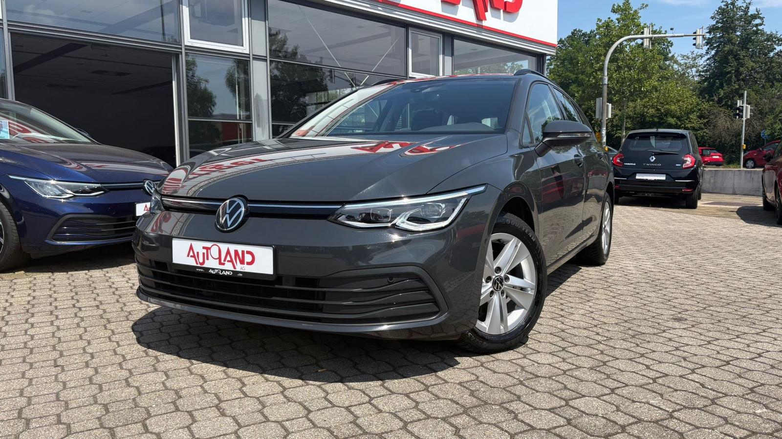 Volkswagen Golf VIII Variant 1.0 TSI Life LED Navi ACC PDC, миниатюра 2