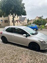 Toyota Auris 1.33 VVT-i | EZ 01/2011 | TÜV... - Toyota Auris aus 2011 mit Benzin-Antrieb