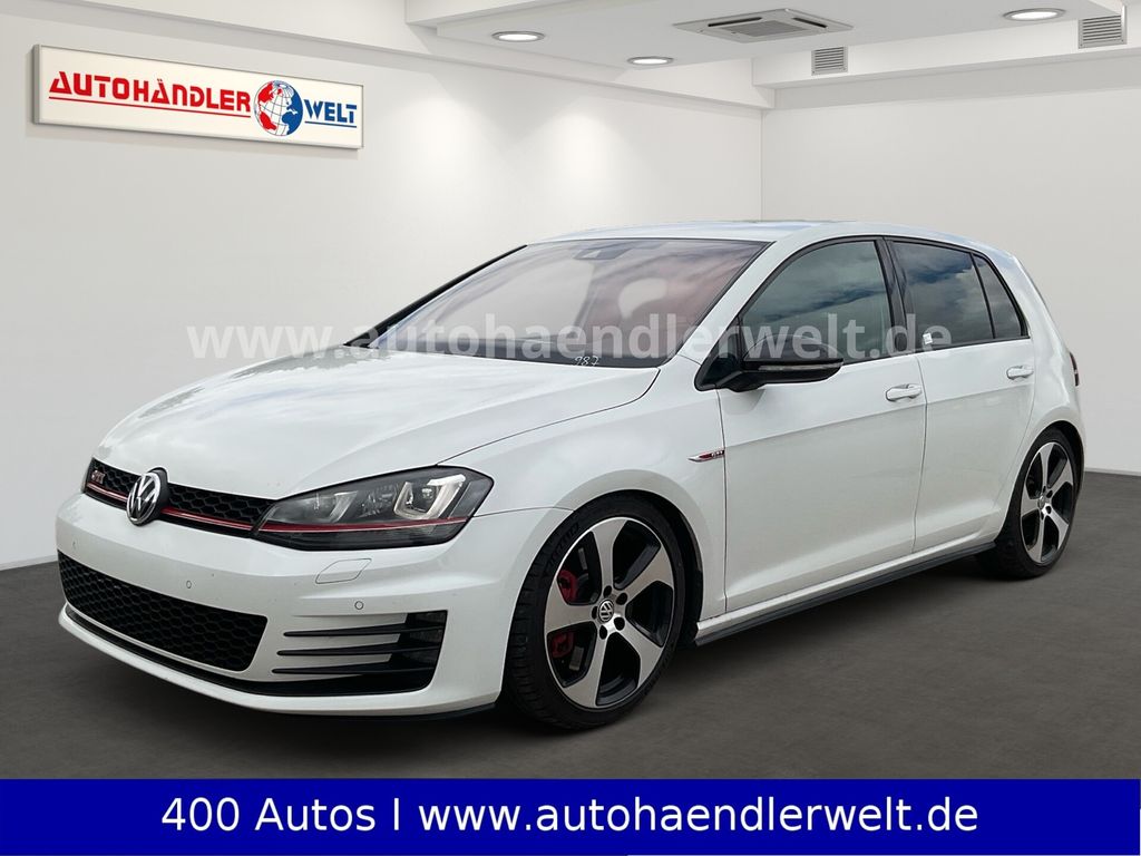 Image of Volkswagen Golf