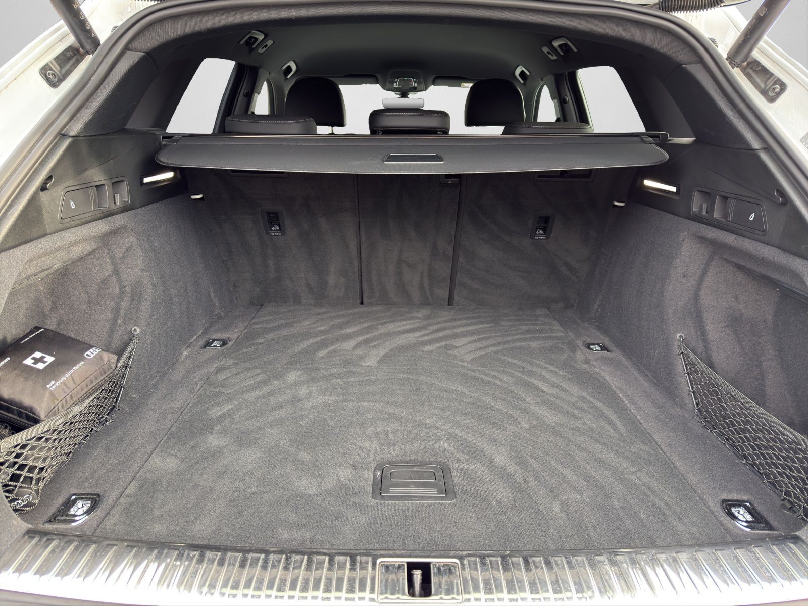 Audi Q8 e-tron - Bild 16