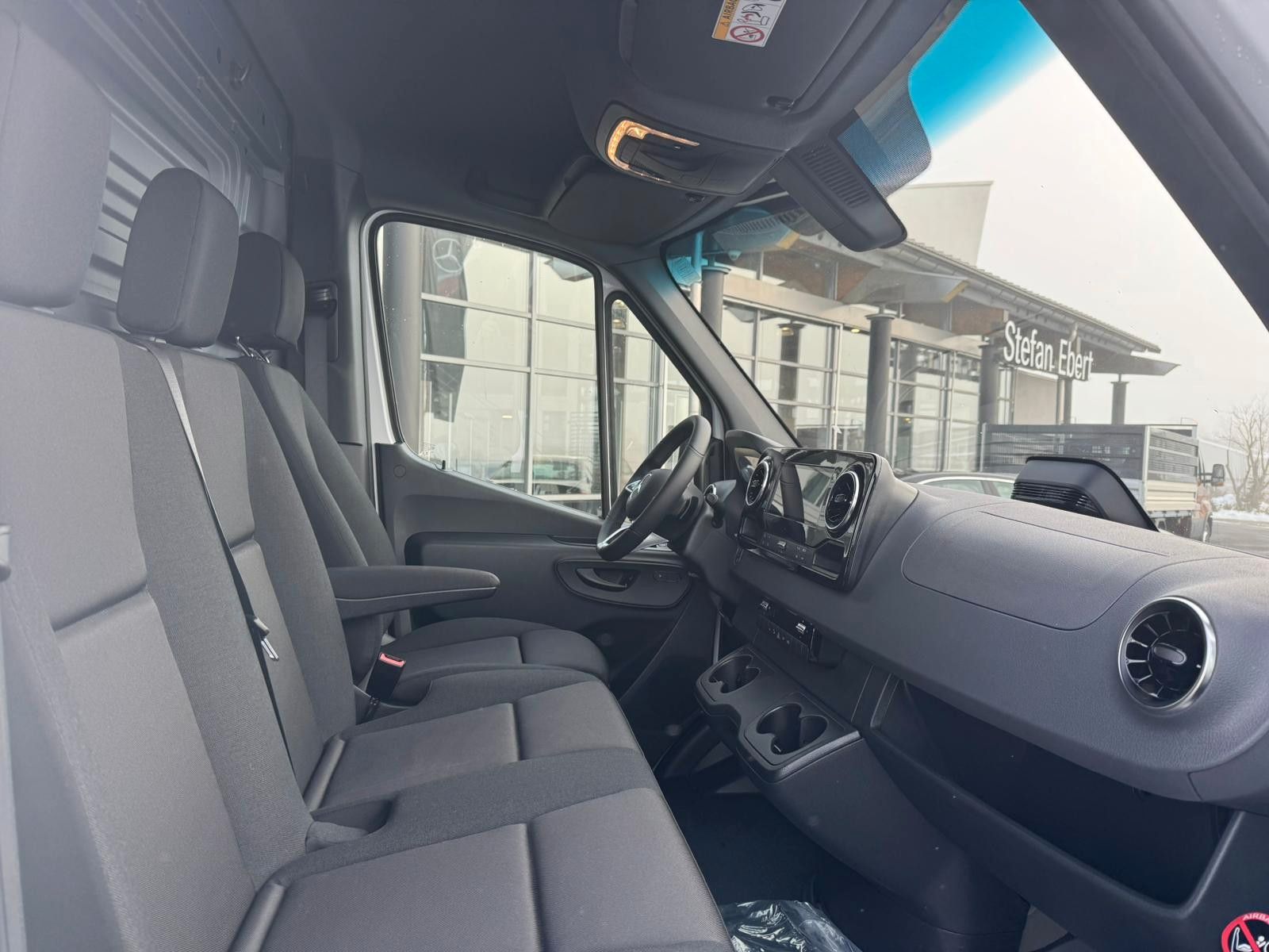 Fahrzeugabbildung Mercedes-Benz Sprinter 317 CDI 3665 9G AHK 3,5to Klima LED