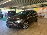 Opel Astra K Sports Innovation*Aut*Navi*Kette Neu* - Opel Astra mit Diesel-Antrieb: Kombi, mit Klimaanlage