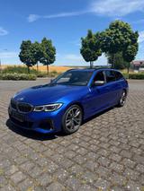 BMW M340i xDrive Touring AHK/Laser/Leder/Pano/Voll