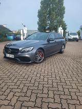 Mercedes-Benz C 63 AMG Mercedes-AMG C 63 T S Mercedes-AMG S - Mercedes-Benz C 63 AMG in Bremen