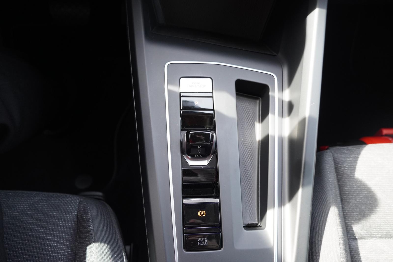 Volkswagen Golf Variant 1.0 eTSI DSG Life LED ACC AHK Navi, миниатюра 22
